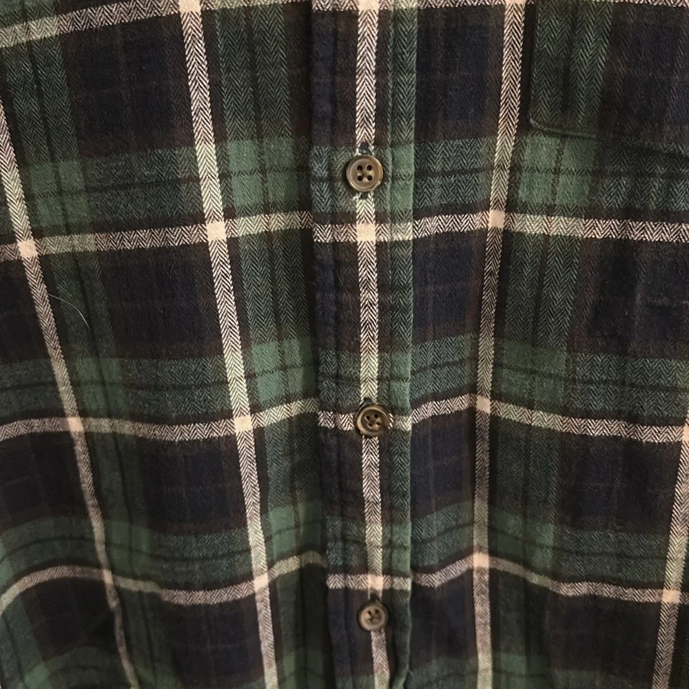 St. John’s Bay Super Soft Men’s Flannel - Picture 5 of 8